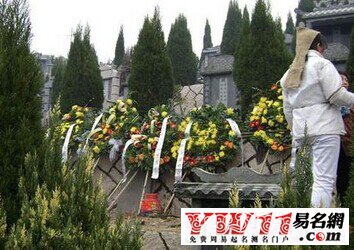 夢(mèng)見(jiàn)親人去世是什么意思