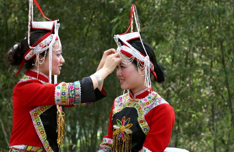 畬族的傳統(tǒng)節(jié)日,畬族的風俗慣